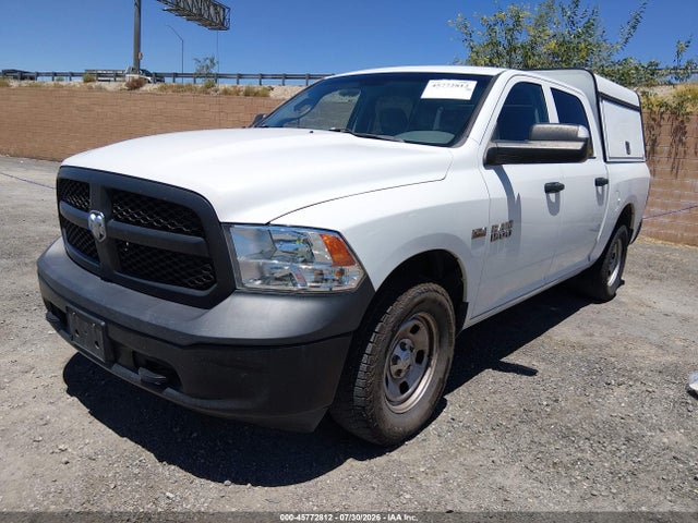 RAM 1500 Ssv 4x4 5'7 Box 2018 1C6RR7XT2JS315045 Image 2