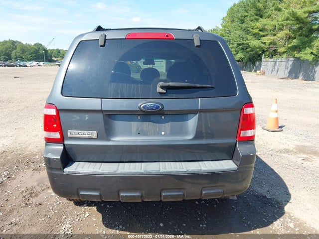 2009 Ford Escape Xlt მანქანა იყიდება აუქციონზე, vin: 1FMCU03G89KA25848, აუქციონის ნომერი: 45772832