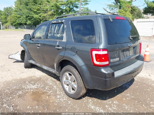 2009 Ford Escape Xlt მანქანა იყიდება აუქციონზე, vin: 1FMCU03G89KA25848, აუქციონის ნომერი: 45772832