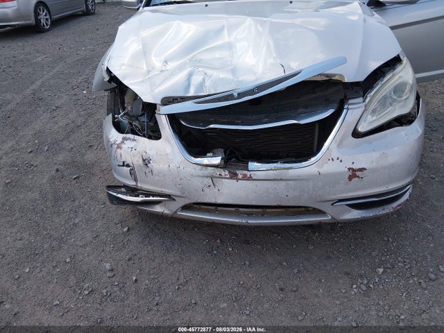 2012 Chrysler 200 Lx მანქანა იყიდება აუქციონზე, vin: 1C3CCBAB6CN256607, აუქციონის ნომერი: 45772877