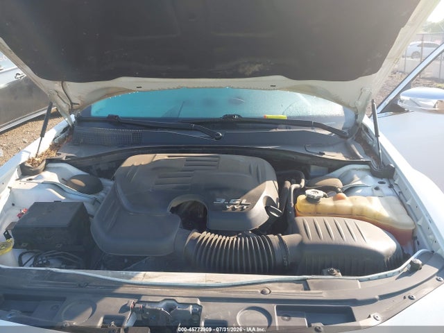 45772909 :رقم المزاد ، 2C3CCAEG4GH105859 vin ، 2016 Chrysler 300c مزاد بيع