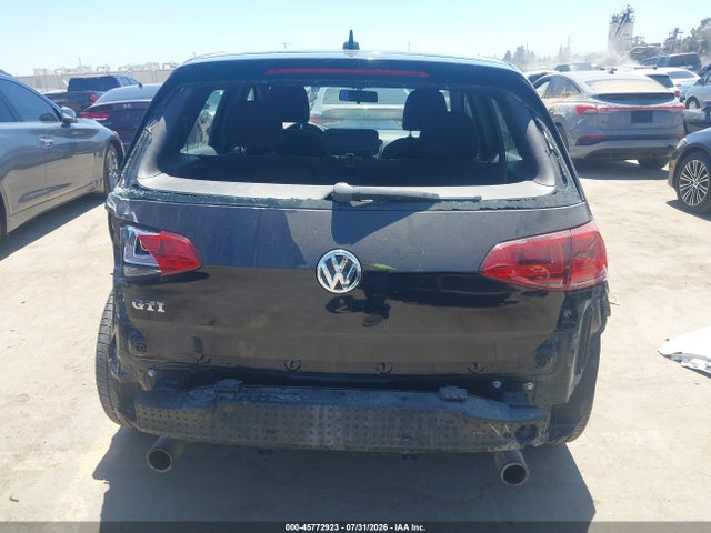 3VW5T7AU5FM074993 Volkswagen Golf Gti 2.0t S 4-door
