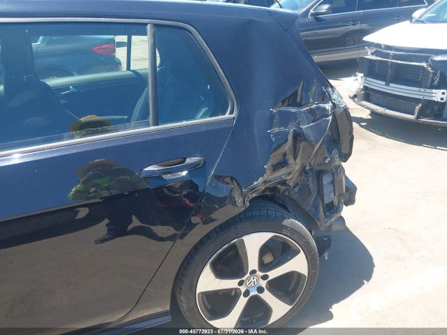 3VW5T7AU5FM074993 Volkswagen Golf Gti 2.0t S 4-door