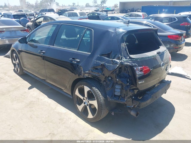 3VW5T7AU5FM074993 Volkswagen Golf Gti 2.0t S 4-door
