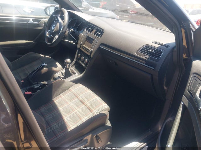 3VW5T7AU5FM074993 Volkswagen Golf Gti 2.0t S 4-door