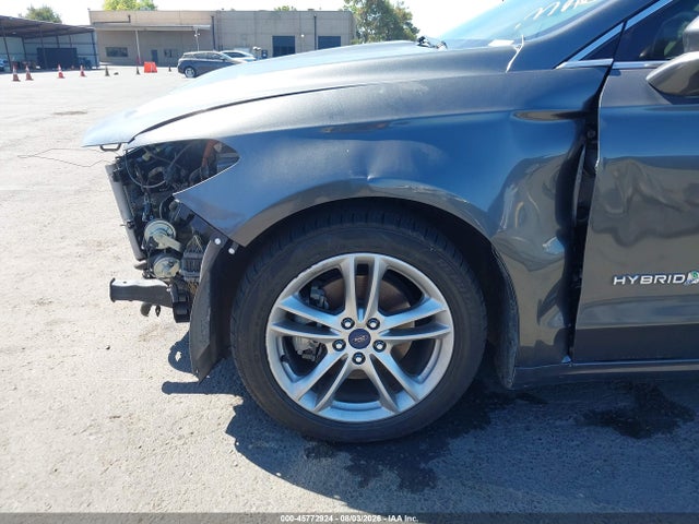 Ford Fusion Hybrid Titanium 2016 3FA6P0RU3GR144735 Image 6