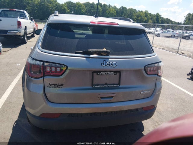 Продажа на аукционе авто 2019 Jeep Compass Sun And Wheel Fwd, vin: 3C4NJCBB0KT819602, номер лота: 45772957