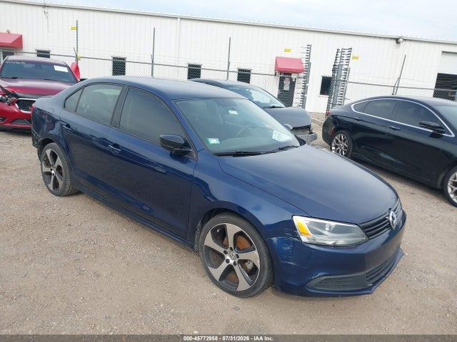 Продажа на аукционе авто 2013 Volkswagen Jetta 2.0l S, vin: 3VW1K7AJ9DM261299, номер лота: 45772958