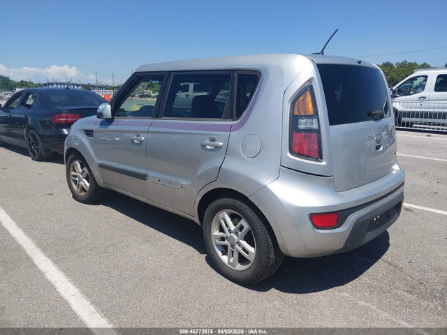 45772975 :رقم المزاد ، KNDJT2A27B7261692 vin ، 2011 Kia Soul + مزاد بيع