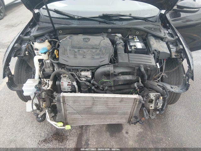 Продаж на аукціоні авто 2019 Volkswagen Passat 2.0t Wolfsburg Edition, vin: 1VWLA7A37KC014407, номер лоту: 45772982