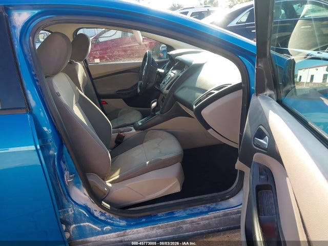 2014 Ford Focus Se მანქანა იყიდება აუქციონზე, vin: 1FADP3F21EL217723, აუქციონის ნომერი: 45773005