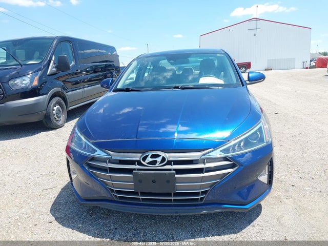 2020 Hyundai Elantra Se მანქანა იყიდება აუქციონზე, vin: 5NPD74LF8LH618193, აუქციონის ნომერი: 45773039