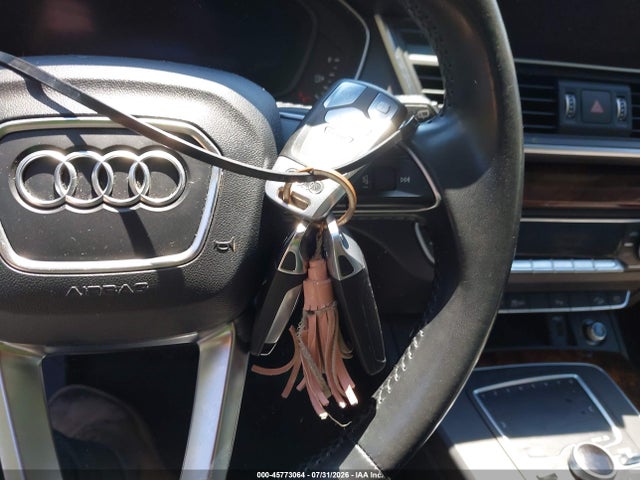 2018 Audi Q5 2.0t Premium/2.0t Tech Premium მანქანა იყიდება აუქციონზე, vin: WA1BNAFY2J2133551, აუქციონის ნომერი: 45773064