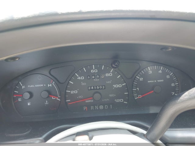 2003 Ford Taurus Ses მანქანა იყიდება აუქციონზე, vin: 1FAFP552X3G178853, აუქციონის ნომერი: 45773071