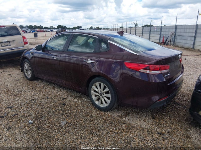 Продаж на аукціоні авто 2017 Kia Optima Lx, vin: 5XXGT4L33HG162718, номер лоту: 45773088