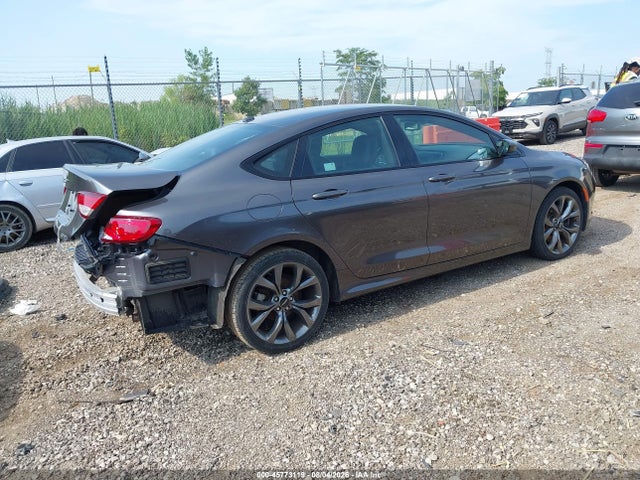 2015 Chrysler 200 S მანქანა იყიდება აუქციონზე, vin: 1C3CCCBB6FN614328, აუქციონის ნომერი: 45773119