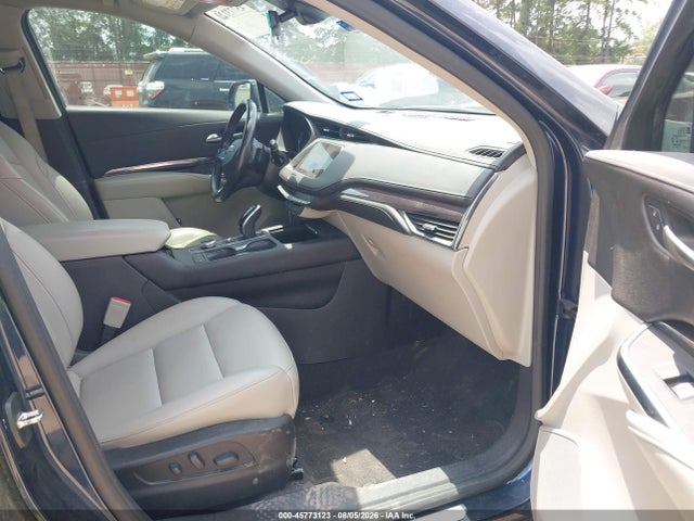 2021 Cadillac Xt4 Fwd Luxury მანქანა იყიდება აუქციონზე, vin: 1GYAZAR44MF005902, აუქციონის ნომერი: 45773123