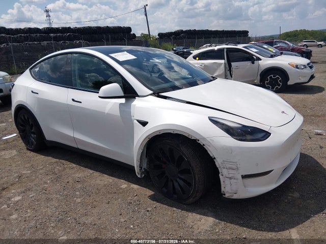 45773156 :رقم المزاد ، 7SAYGDEF1NF445491 vin ، 2022 Tesla Model Y Performance Dual Motor All-wheel Drive مزاد بيع