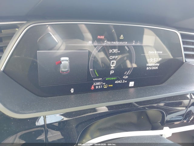 45773193 :رقم المزاد ، WA12AAGE5MB002070 vin ، 2021 Audi E-tron Sportback Premium Plus Quattro مزاد بيع