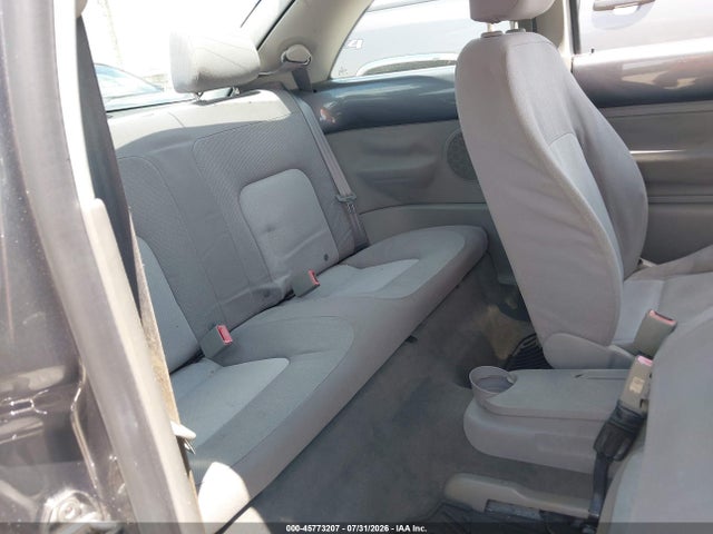 Продажа на аукционе авто 2005 Volkswagen New Beetle Gl, vin: 3VWBK31C95M402467, номер лота: 45773207