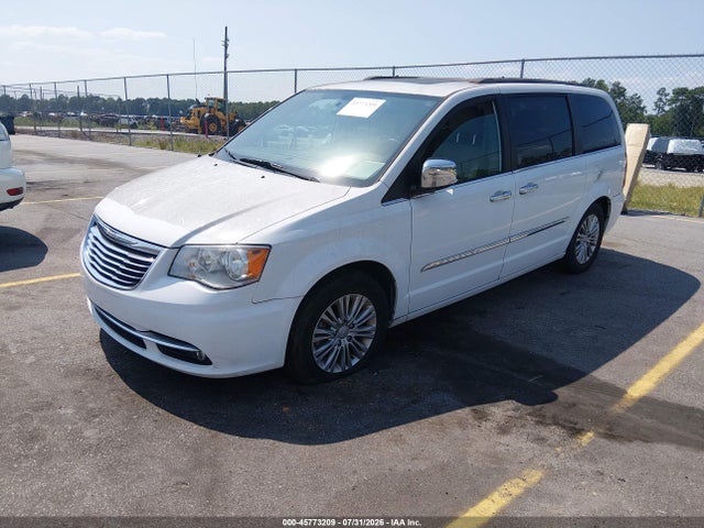 45773209 :رقم المزاد ، 2C4RC1CG7GR188609 vin ، 2016 Chrysler Town & Country Touring-l Anniversary Edition مزاد بيع