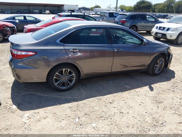 2016 Toyota Camry Le/xle/se/xse მანქანა იყიდება აუქციონზე, vin: 4T1BF1FK9GU255685, აუქციონის ნომერი: 45773212