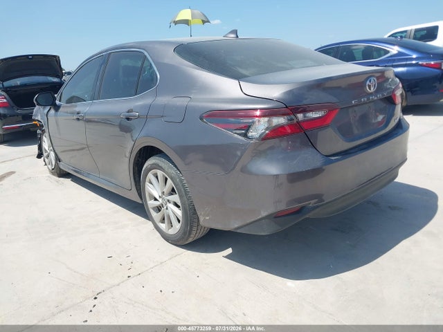 Toyota CAMRY LE 2023 4T1C11AKXPU751069 Image 3