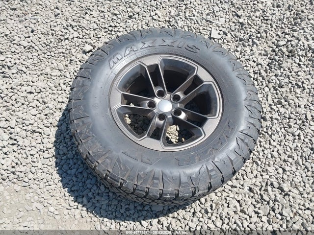 1C4BJWDG5EL184678 Jeep Wrangler Unlimited Freedom Edition