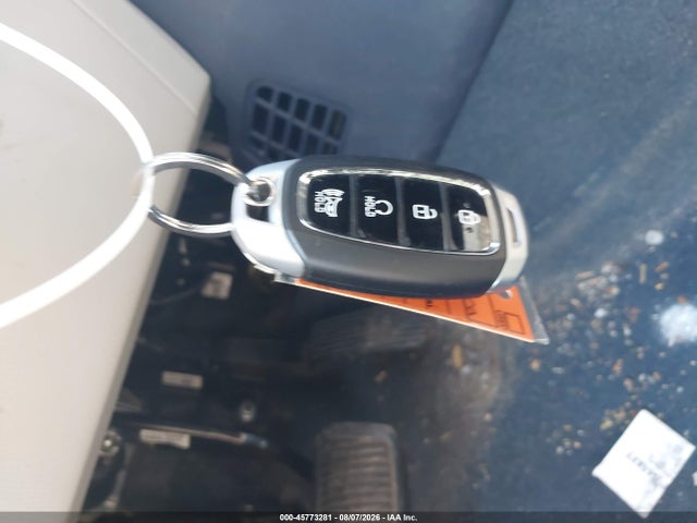 Hyundai Venue Limited 2025 KMHRC8A36SU347104 Image 11