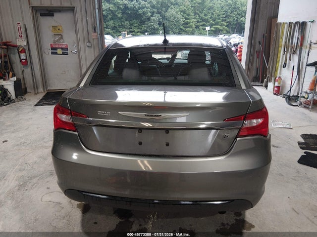 45773308 :رقم المزاد ، 1C3CCBBB4DN600452 vin ، 2013 Chrysler 200 Touring مزاد بيع