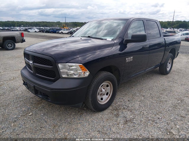 45773416 :رقم المزاد ، 1C6RR7KG5JS274520 vin ، 2018 Ram 1500 Tradesman  4x4 5'7 Box مزاد بيع