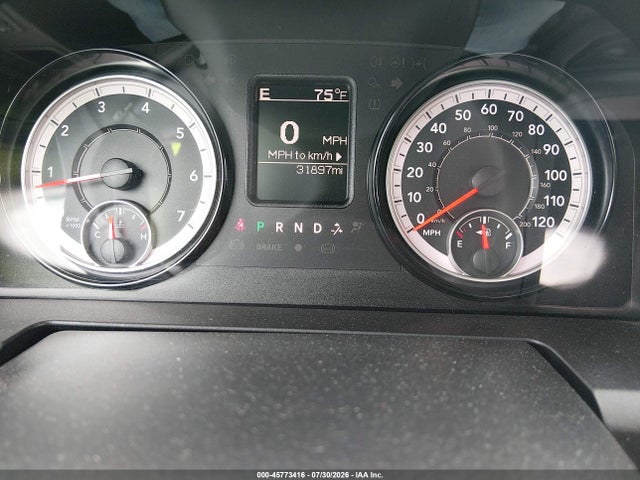 45773416 :رقم المزاد ، 1C6RR7KG5JS274520 vin ، 2018 Ram 1500 Tradesman  4x4 5'7 Box مزاد بيع