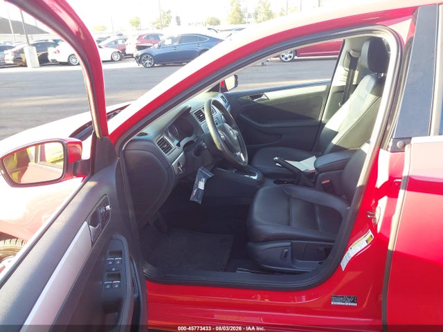 3VWD17AJ2EM434307 Volkswagen Jetta 1.8t Se