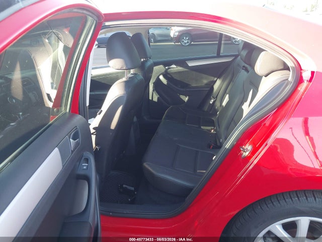 3VWD17AJ2EM434307 Volkswagen Jetta 1.8t Se
