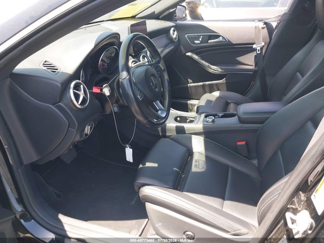 45773468 :رقم المزاد ، WDDSJ4GB0JN612780 vin ، 2018 Mercedes-benz Cla 250 4matic مزاد بيع
