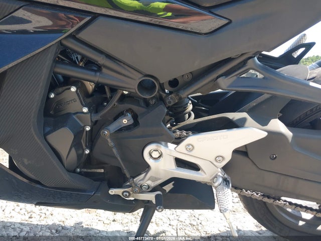 LCEPESLA5R6001073 Cf Moto 450ss
