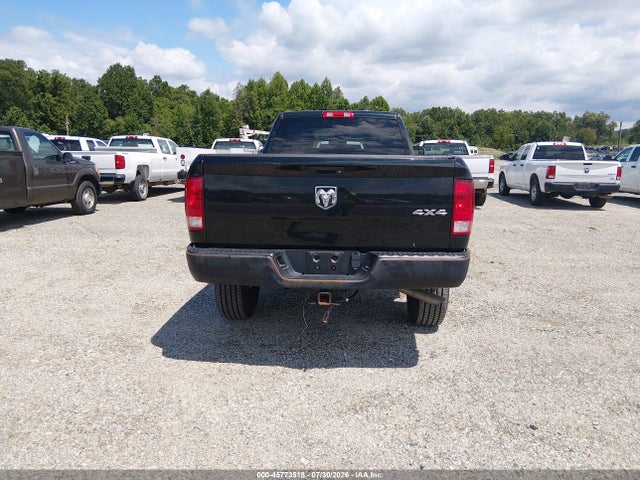 Продаж на аукціоні авто 2018 Ram 3500 Tradesman  4x4 8' Box, vin: 3C63R3GT0JG344033, номер лоту: 45773518