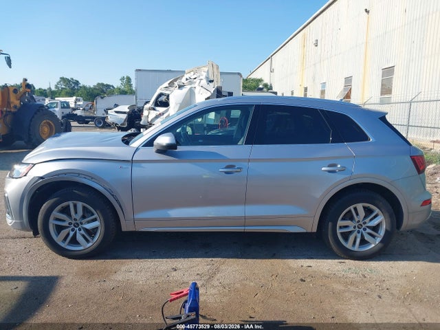 Aukcja sprzedaży 2022 Audi Q5 Premium 45 Tfsi S Line Quattro S Tronic, vin: WA1GAAFY9N2094142, numer aukcji: 45773529