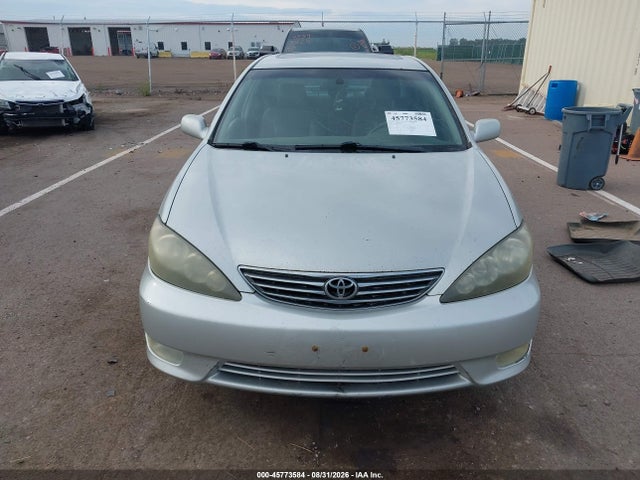 45773584 :رقم المزاد ، 4T1BF30KX5U094345 vin ، 2005 Toyota Camry Xle V6 مزاد بيع