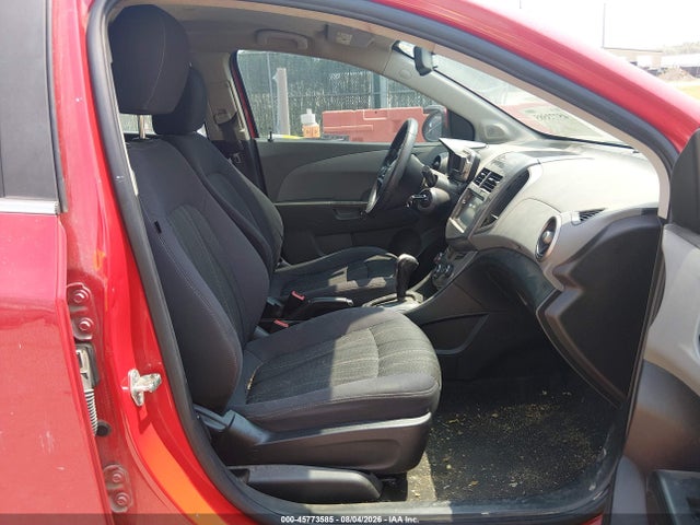 1G1JC6SHXE4149445 Chevrolet Sonic Lt Auto