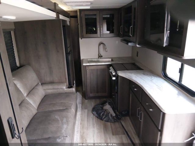 Продажа на аукционе авто 2022 Grand Design Recreat Transcend Xplor Seri, vin: 573TT2726N8822164, номер лота: 45773606