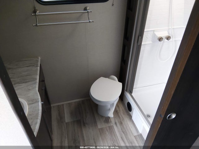 Продажа на аукционе авто 2022 Grand Design Recreat Transcend Xplor Seri, vin: 573TT2726N8822164, номер лота: 45773606