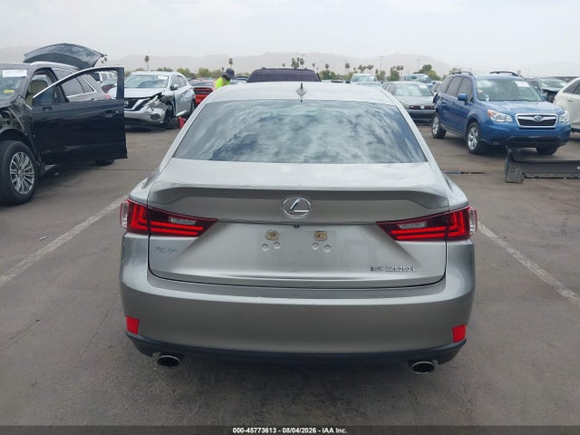 Lexus IS 200T 2016 JTHBA1D23G5031441 Image 16