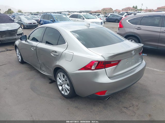 Lexus IS 200T 2016 JTHBA1D23G5031441 Image 3