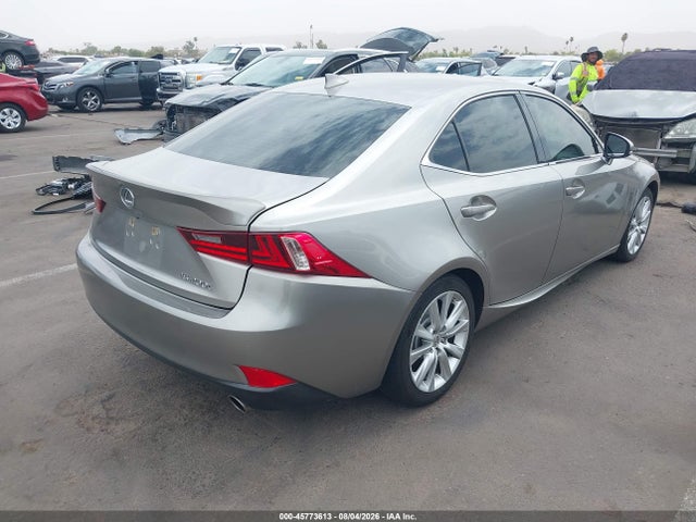 Lexus IS 200T 2016 JTHBA1D23G5031441 Image 4