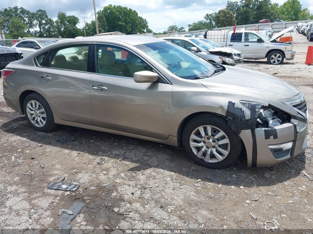 Продаж на аукціоні авто 2014 Nissan Altima 2.5 S, vin: 1N4AL3AP1EC108258, номер лоту: 45773615