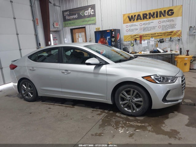 Продаж на аукціоні авто 2018 Hyundai Elantra Sel, vin: 5NPD84LFXJH231056, номер лоту: 45773668