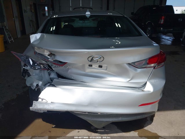 Продаж на аукціоні авто 2018 Hyundai Elantra Sel, vin: 5NPD84LFXJH231056, номер лоту: 45773668