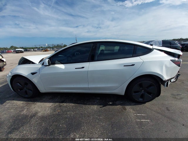 Tesla Model 3 Rear-wheel Drive 2023 5YJ3E1EA0PF478159 Image 13