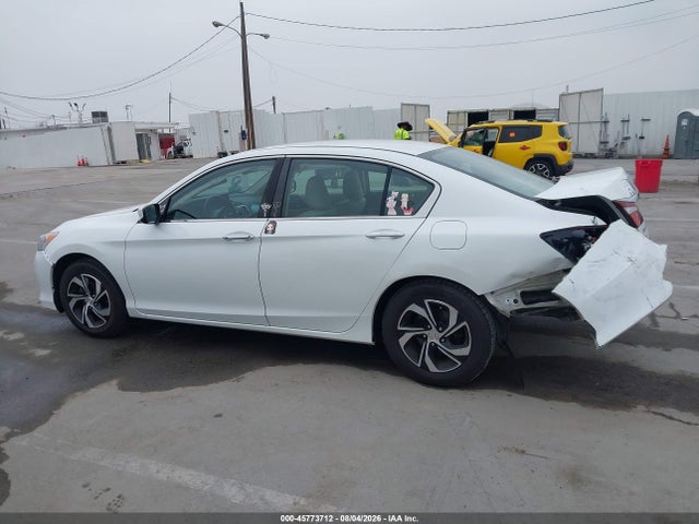 45773712 :رقم المزاد ، 1HGCR2F35HA161743 vin ، 2017 Honda Accord Lx مزاد بيع
